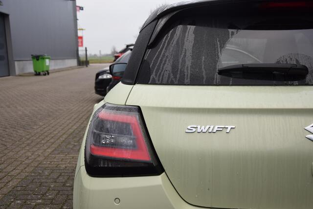 Suzuki SWIFT 1.2 Select Smart Hybrid | Automaat | Navigatie | Apple carplay/android |