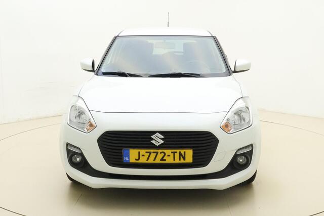 Suzuki SWIFT 1.2 Select Smart Hybrid 90pk | Airco | Lichtmetalen Velgen | Stoelverwarming | Trekhaak | Apple Carplay - Android Auto | Camera