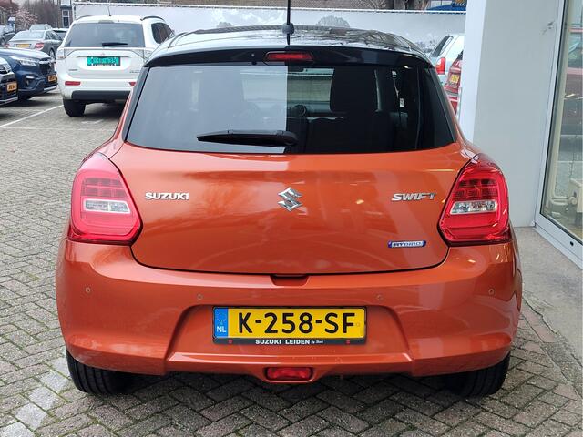 Suzuki SWIFT 1.2 STYLE SMART HYBRID Clima | Navi | Dodehoeksensoren | Adaptive Cruise