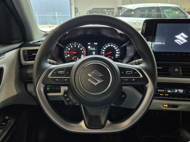 Suzuki SWIFT 1.2 Style Hybrid [CARPLAY| CLIMATE CONTROL | ALL-SEASON BANDEN |