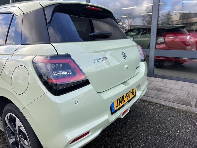 Suzuki SWIFT 1.2 Style Smart Hybrid