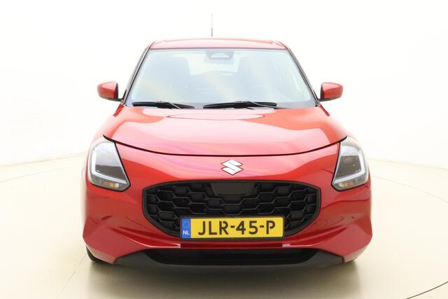 Suzuki SWIFT 1.2 Select Smart Hybrid 83pk | Navigatie | Camera | Cruise Control Adaptief | Lichtmetalen Velgen | Keyless Entry & Start | All Season Banden | Stoelverwarming