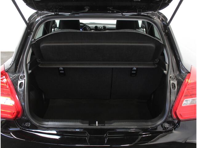 Suzuki SWIFT 1.2 Style Smart Hybrid CLIMATE | CARPLAY | LMV16 | ADAPCRUISE | LED | DAB | PDCA | STOELVERW | CAMERA