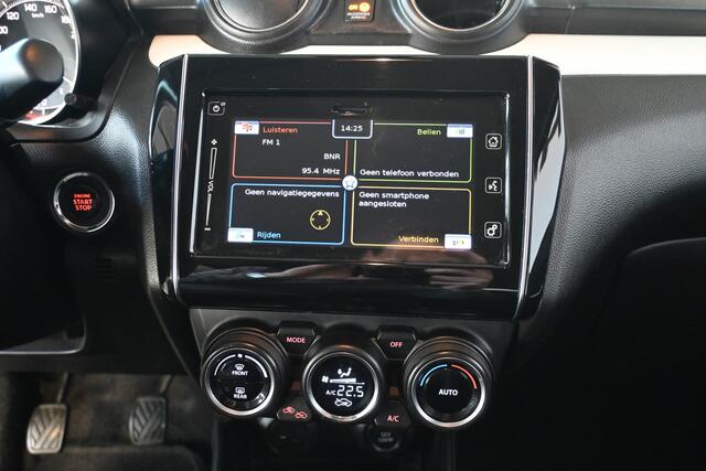 Suzuki SWIFT 1.0 Stijl Smart Hybrid Navigatie Adaptieve Cruise Airco Keyless Goed Onderhouden! Inruil Mogelijk!