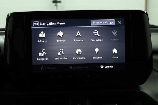 Suzuki SWIFT 1.2 Style Smart Hybrid | Automaat | Climate control | Cruise control adaptive | Navigatie | Apple carplay, Android auto | Keyless | Lichtmetalen velgen |