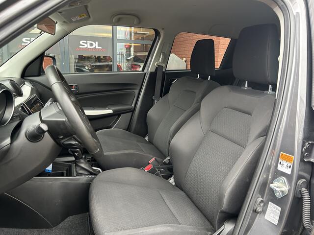 Suzuki SWIFT 1.2 Select Smart Hybrid // FULL LED // APPLE CARPLAY / ANDROID AUTO // CAMERA // ADAPTIVE CRUISE // STOELVERWARMING