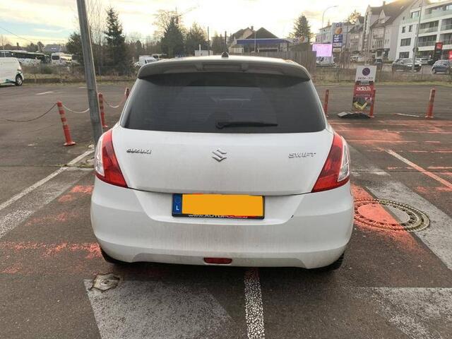 Suzuki SWIFT 1.2 BANDIT EASSS Airco | Cruise | + Winterwielenset!