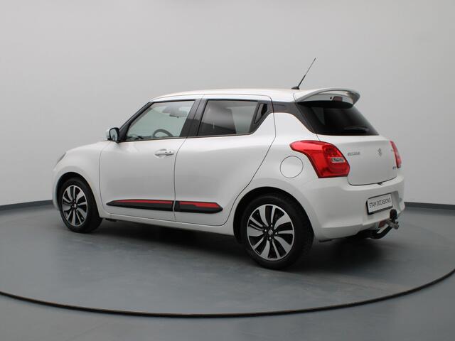 Suzuki SWIFT 1.0 Stijl Smart Hybrid Camera | Adapt. Cruise | Navi | Stoelverw. | Trekhaak