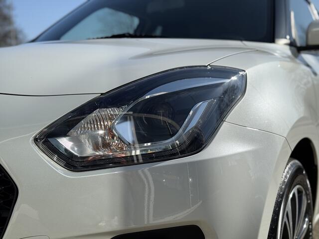 Suzuki SWIFT 1.2 Stijl Smart Hybrid * Achteruitrijcamera * Trekhaak *