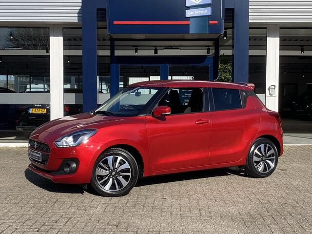 Suzuki SWIFT 1.0 Stijl Smart Hybrid / NL-Auto / 67.000 KM / Stoelverwarming / Apple-Carplay & Android-Auto / Cruise-Control / Climate-Control / LED / Keyless / DAB Radio-Bluetooth / Elektr.-Ramen V+A / Camera-Achter / 16'' LMV / ENZ.