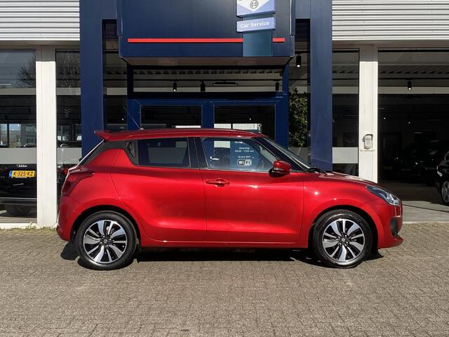Suzuki SWIFT 1.0 Stijl Smart Hybrid / NL-Auto / 67.000 KM / Stoelverwarming / Apple-Carplay & Android-Auto / Cruise-Control / Climate-Control / LED / Keyless / DAB Radio-Bluetooth / Elektr.-Ramen V+A / Camera-Achter / 16'' LMV / ENZ.