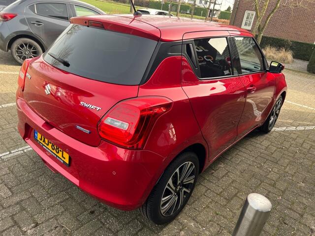 Suzuki SWIFT 1.2 STYLE SMART HYBR