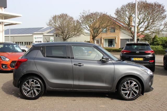 Suzuki SWIFT 1.2 Style Hybrid Automaat | 10 jaar garantie | Clima | Adapt. cruise | Dodehoeksensor |