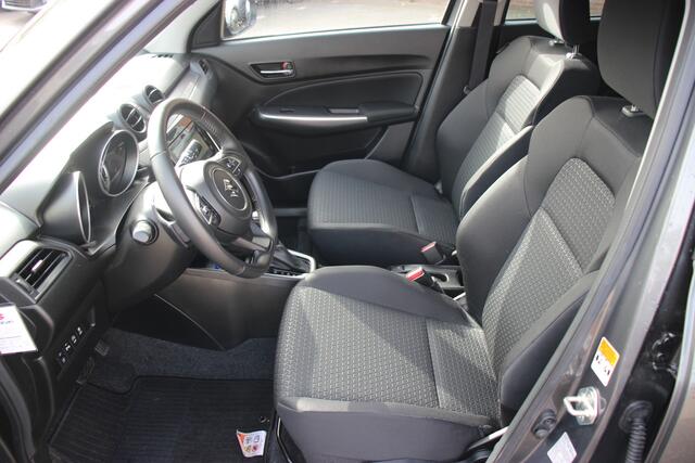 Suzuki SWIFT 1.2 Style Hybrid Automaat | 10 jaar garantie | Clima | Adapt. cruise | Dodehoeksensor |