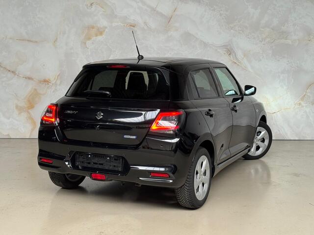 Suzuki SWIFT 1.2 Style Smart Hybrid