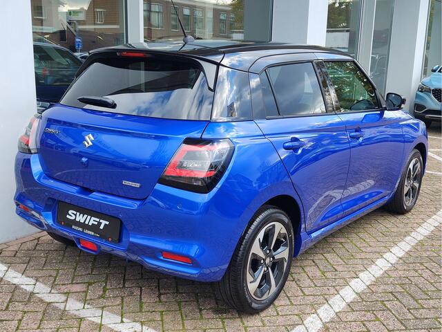 Suzuki SWIFT 1.2 STYLE SMART HYBRID AUTOMAAT Direct Leverbaar | Tot 10 JAAR GARANTIE! | Inclusief ¤ 1.500,- Voorraad Voordeel