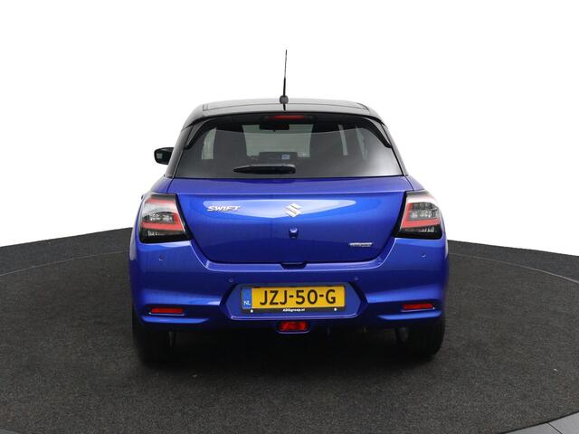 Suzuki SWIFT 1.2 Select Smart Hybrid Automaat | BSM | Led Verlichting | Keyless Entry | Bi-Tone | Navigatie | Stoelverwarming |