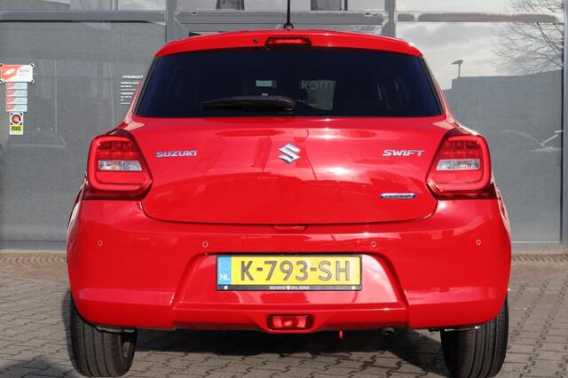 Suzuki SWIFT 1.2 Style Smart Hybrid AdaptiveCruise/Navi/Keyless