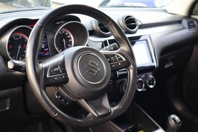 Suzuki SWIFT 1.2 Style Smart Hybrid AdaptiveCruise/Navi/Keyless