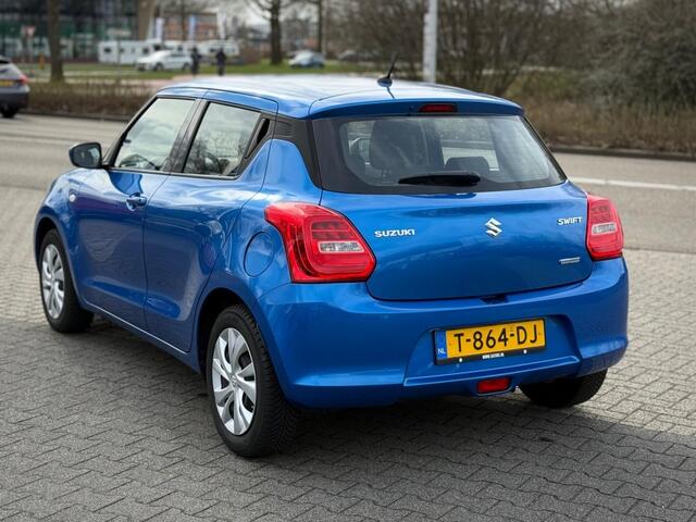 Suzuki SWIFT 1.2 COMFORT SMART HYBRID ADD. CRUISE DAB+