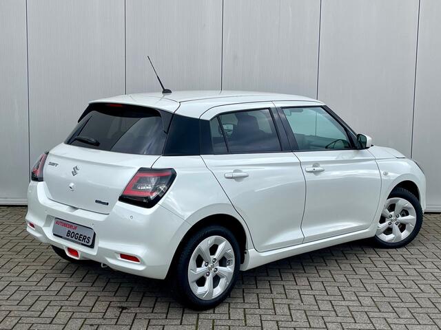 Suzuki SWIFT 1.2 Select Smart Hybrid Navigatie, Airco, Adaptive Cruise Control, LED, Keyless Entry, 16"Lm, Achteruitrijcamera