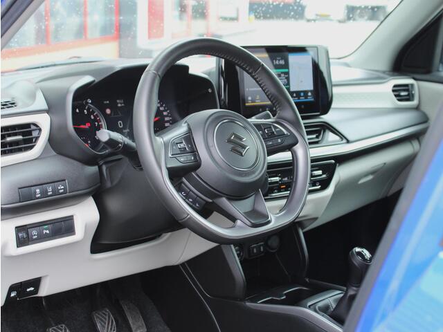 Suzuki SWIFT 1.2 Style Smart Hybrid Adaptieve Cruise en Climate Control, Carplay/Android Auto, Achteruitrijcamera, Navigatie