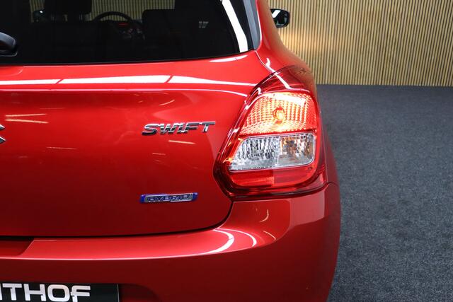 Suzuki SWIFT 1.2 Select Smart Hybrid | Navigatie | Airco | Apple Carplay & Android Auto | LM Velgen | Stoelverwarming