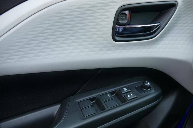 Suzuki SWIFT 1.2 Select Smart Hybrid | VOORRAAD NIEUW | Navigatie | Camera