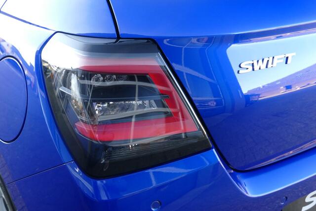 Suzuki SWIFT 1.2 Select Smart Hybrid | VOORRAAD NIEUW | Navigatie | Camera |