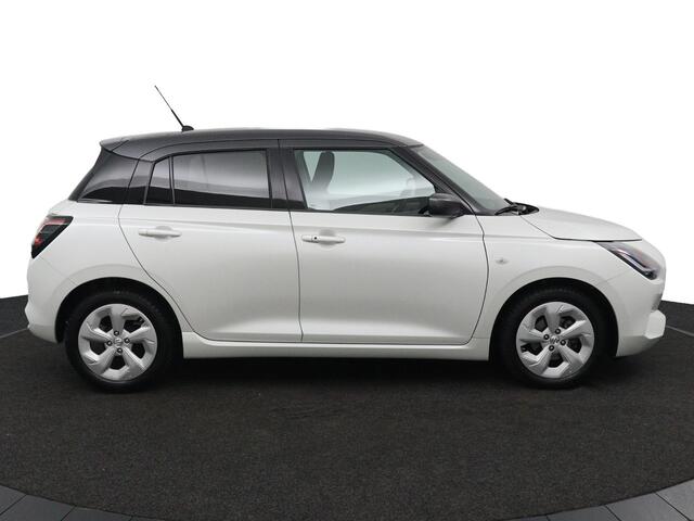 Suzuki SWIFT 1.2 Select Smart Hybrid | Stoelverwarming | Keyless Entry | Navigatie | Parkeersensoren en Camera |