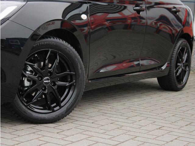 Suzuki SWIFT 1.2 AVB Black Edition Smart Hybrid 16" Lichtmetalen Velgen, All-Seasons, Carplay/Android Auto, Achteruitrijcamera, Keyless Go