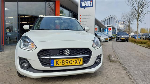 Suzuki SWIFT 1.2 SMART HYBRID SELECT AUTOMAAT
