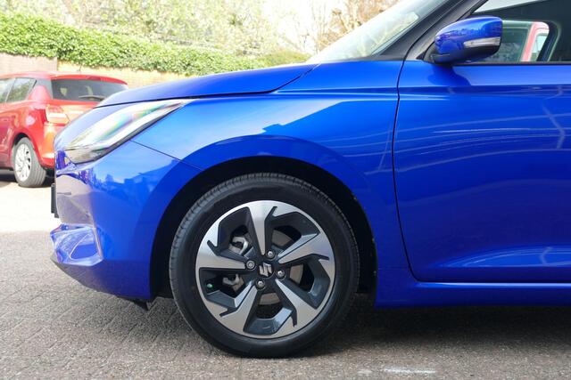 Suzuki SWIFT 1.2 Style Smart Hybrid | RIJKLAARPRIJS | ARMSTEUN | ZWARTE LOGO'S |
