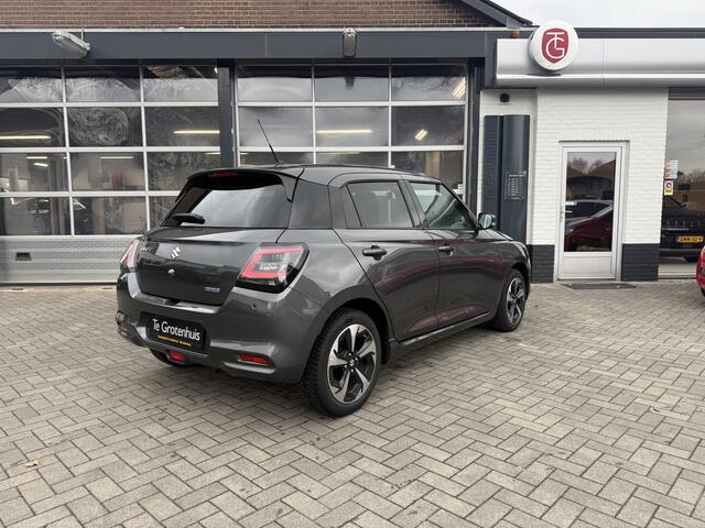 Suzuki SWIFT 1.2 Style Smart Hybrid