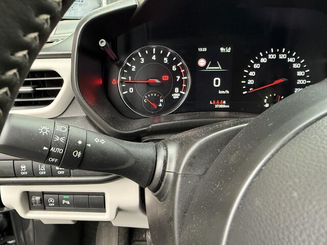 Suzuki SWIFT 1.2 Style Smart Hybrid