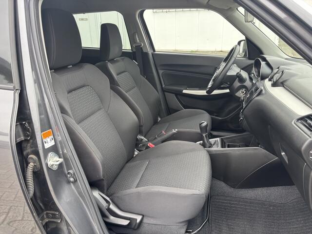 Suzuki SWIFT 1.2 Comfort Smart Hybrid Carplay Camera Adaptive Cruise