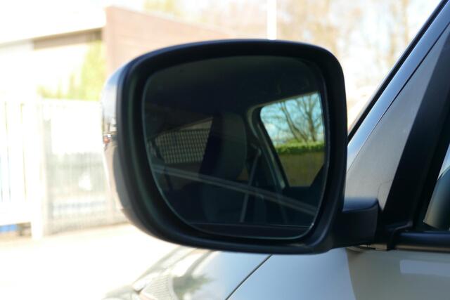 Suzuki SWIFT 1.2 Select Smart Hybrid | Nieuw | Voorraad | Navigatie | Camera |