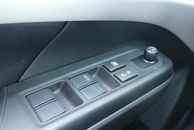 Suzuki SWIFT 1.2 Select Smart Hybrid | Nieuw | Voorraad | Navigatie | Camera |