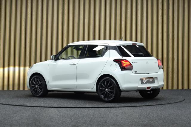 Suzuki SWIFT 1.2 Automaat Style | Adaptive-cruise | Camera | Clima | Apple Carplay & Android Auto | Keyless | Navigatie | Stoelverwarming | All-season Banden