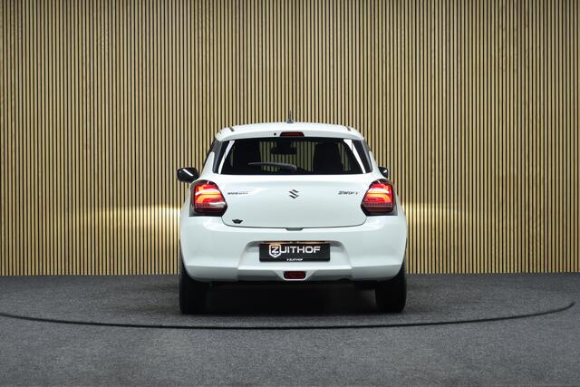 Suzuki SWIFT 1.2 Automaat Style | Adaptive-cruise | Camera | Clima | Apple Carplay & Android Auto | Keyless | Navigatie | Stoelverwarming | All-season Banden