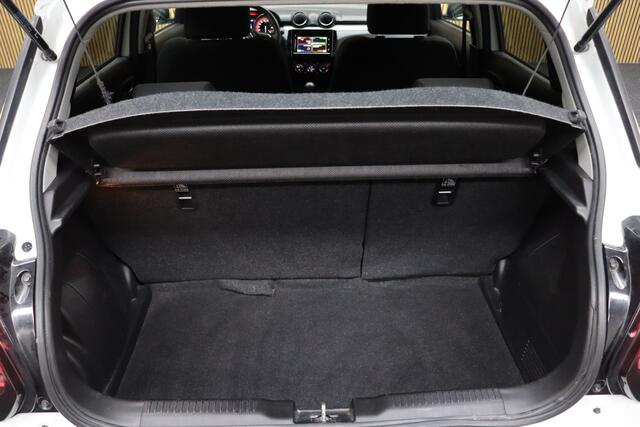 Suzuki SWIFT 1.2 Automaat Style | Adaptive-cruise | Camera | Clima | Apple Carplay & Android Auto | Keyless | Navigatie | Stoelverwarming | All-season Banden