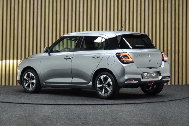 Suzuki SWIFT 1.2 Style Smart Hybrid | ¤ 3.750,- Demo voordeel! | Adaptive-cruise | Apple Carplay & Android Auto | Parkeerhulp | Navigatie | Camera | Clima | Keyless | Stoelverwarming | Dodehoekdetectie