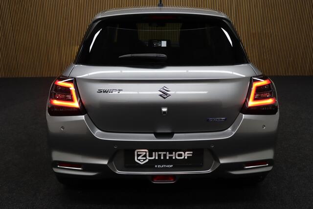 Suzuki SWIFT 1.2 Style Smart Hybrid | ¤ 3.750,- Demo voordeel! | Adaptive-cruise | Apple Carplay & Android Auto | Parkeerhulp | Navigatie | Camera | Clima | Keyless | Stoelverwarming | Dodehoekdetectie