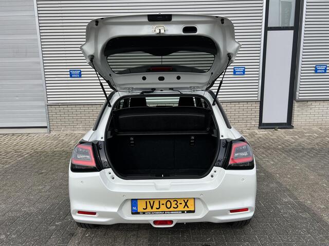 Suzuki SWIFT 1.2 Select Smart Hybrid | Demonstratievoertuig | Apple Carplay & Android Auto | 16" LM Velgen | Airco | Adaptieve Cruise Control