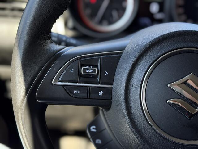 Suzuki SWIFT 1.2 Select Smart Hybrid! met slechts 27.454km!! | ACC | Stoelverwarming | Airco | Bluetooth | PDC Achter | Privacy Glas | LM Velgen | RIJKLAARPRIJS INCL 12 MAANDEN GARANTIE EN BEURT