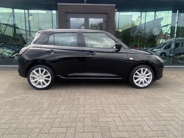 Suzuki SWIFT 1.2 Comfort Smart Hybrid