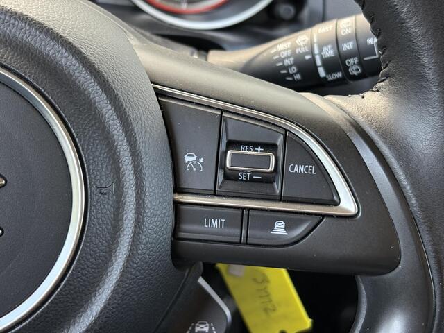 Suzuki SWIFT 1.2 Select Smart Hybrid / Apple CarPlay/Android auto / Automaat / Cruise Control / Stoelverwarming /