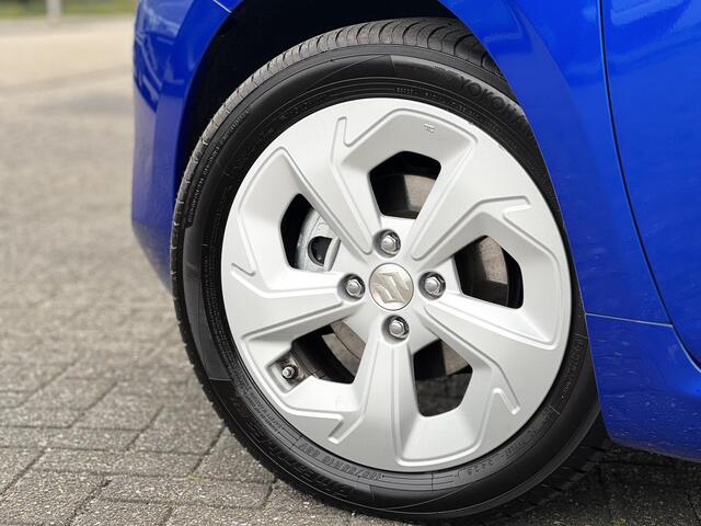 Suzuki SWIFT 1.2 Select Smart Hybrid Automaat | Zeer Lage Kilometerstand | Apple Carplay & Android Auto | 16" LM Velgen | Airco | Navigatie