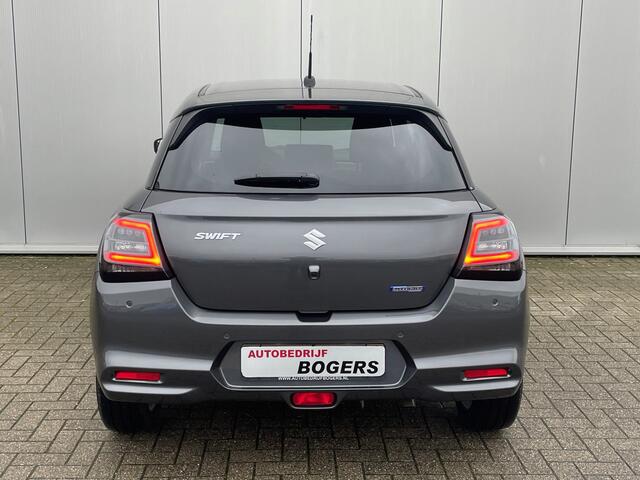 Suzuki SWIFT 1.2 Style Smart Hybrid Navigatie, Adaptive Cruise Control, Climate Control, 16"Lm, Keyless Entry, Stoelverwarming