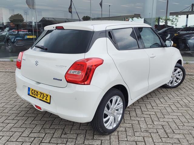 Suzuki SWIFT 1.2 Select Smart Hybrid | Cruise | Sensoren | Stoelverwarming |